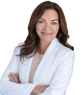 Portrait of Jacquelyn Reina, PA, REALTOR®.